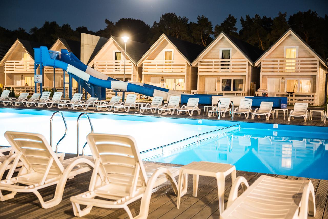 Holiday Park & Resort Rowy Ровы Экстерьер фото